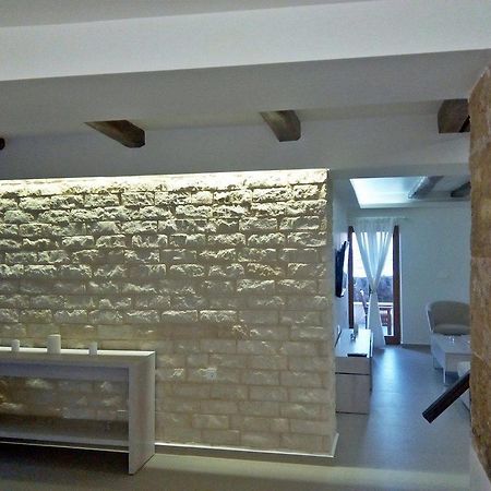 Ocean Waves Hotel Chania  Exterior photo