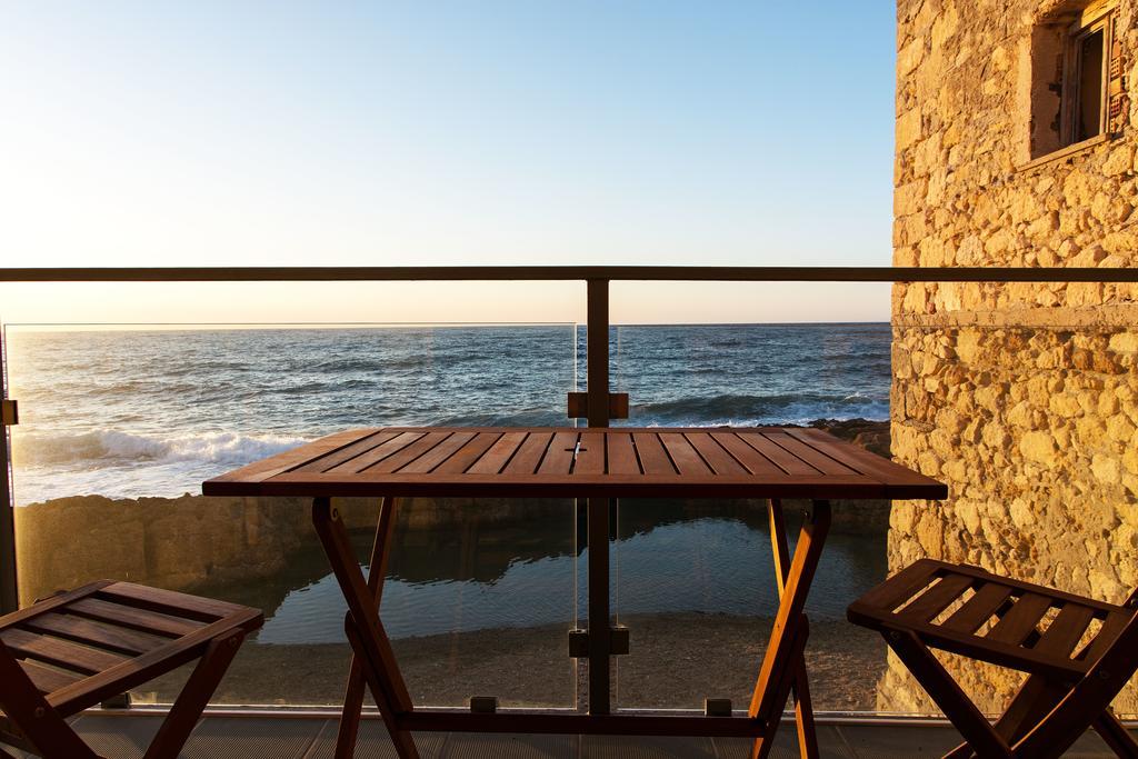 Ocean Waves Hotel Chania  Exterior photo