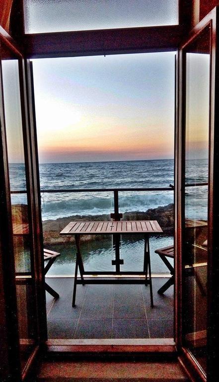 Ocean Waves Hotel Chania  Exterior photo